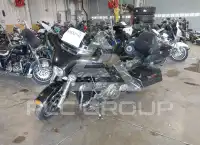 2017 Harley-Davidson FLHTK фото