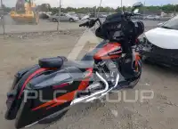 2017 Harley-Davidson FLHX фото