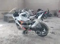 2017 Kawasaki ZX636 фото