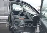 2017 Chevrolet Suburan photo