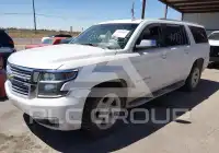 2017 Chevrolet Suburan photo