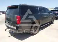 2017 Chevrolet Suburan photo