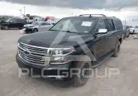 2017 Chevrolet Suburan photo