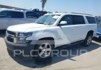 2017 Chevrolet Suburan photo