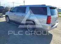 2017 Chevrolet Suburan photo