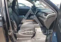 2017 Chevrolet Suburan фото