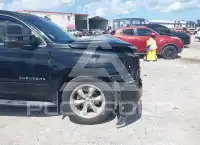 2017 Chevrolet Suburan фото