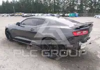 2017 Chevrolet Camaro photo