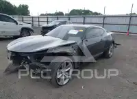 2017 Chevrolet Camaro фото