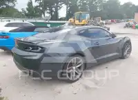 2017 Chevrolet Camaro фото