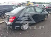 2017 Chevrolet Sonic фото