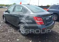 2017 Chevrolet Sonic фото