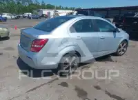 2017 Chevrolet Sonic фото