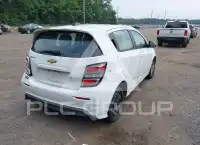 2017 Chevrolet Sonic фото