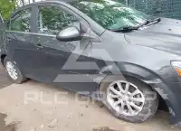 2017 Chevrolet Sonic фото