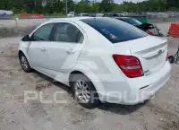2017 Chevrolet Sonic фото