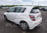 2017 Chevrolet Sonic фото