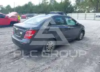 2017 Chevrolet Sonic фото