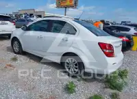 2017 Chevrolet Sonic фото