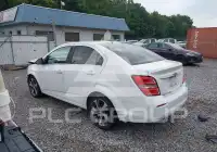 2017 Chevrolet Sonic фото