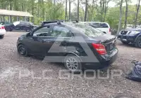 2017 Chevrolet Sonic фото