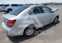 2017 Chevrolet Sonic фото
