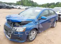 2017 Chevrolet Sonic фото