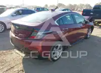 2017 Chevrolet Volt фото