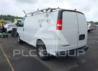 2017 Chevrolet Express фото