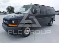 2017 Chevrolet Express фото