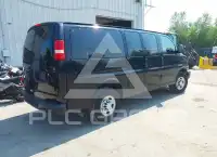 2017 Chevrolet Express photo
