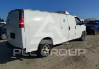2017 Chevrolet Express photo