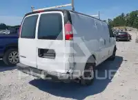 2017 Chevrolet Express фото