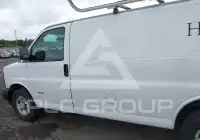 2017 Chevrolet Express фото