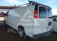 2017 Chevrolet Express фото
