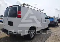 2017 Chevrolet Express фото