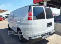 2017 Chevrolet Express photo