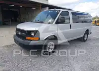 2017 Chevrolet Express фото