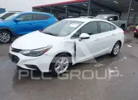 2017 Chevrolet Cruze photo