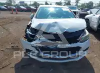 2017 Chevrolet Cruze photo