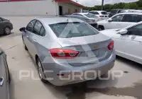 2017 Chevrolet Cruze photo