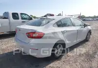 2017 Chevrolet Cruze фото
