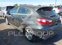 2017 Chevrolet Cruze photo