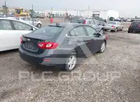 2017 Chevrolet Cruze photo