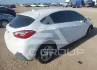 2017 Chevrolet Cruze photo