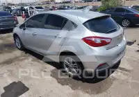 2017 Chevrolet Cruze photo