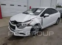 2017 Chevrolet Cruze photo