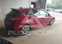 2017 Chevrolet Cruze photo