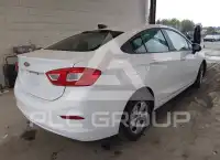 2017 Chevrolet Cruze photo