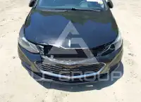 2017 Chevrolet Cruze photo